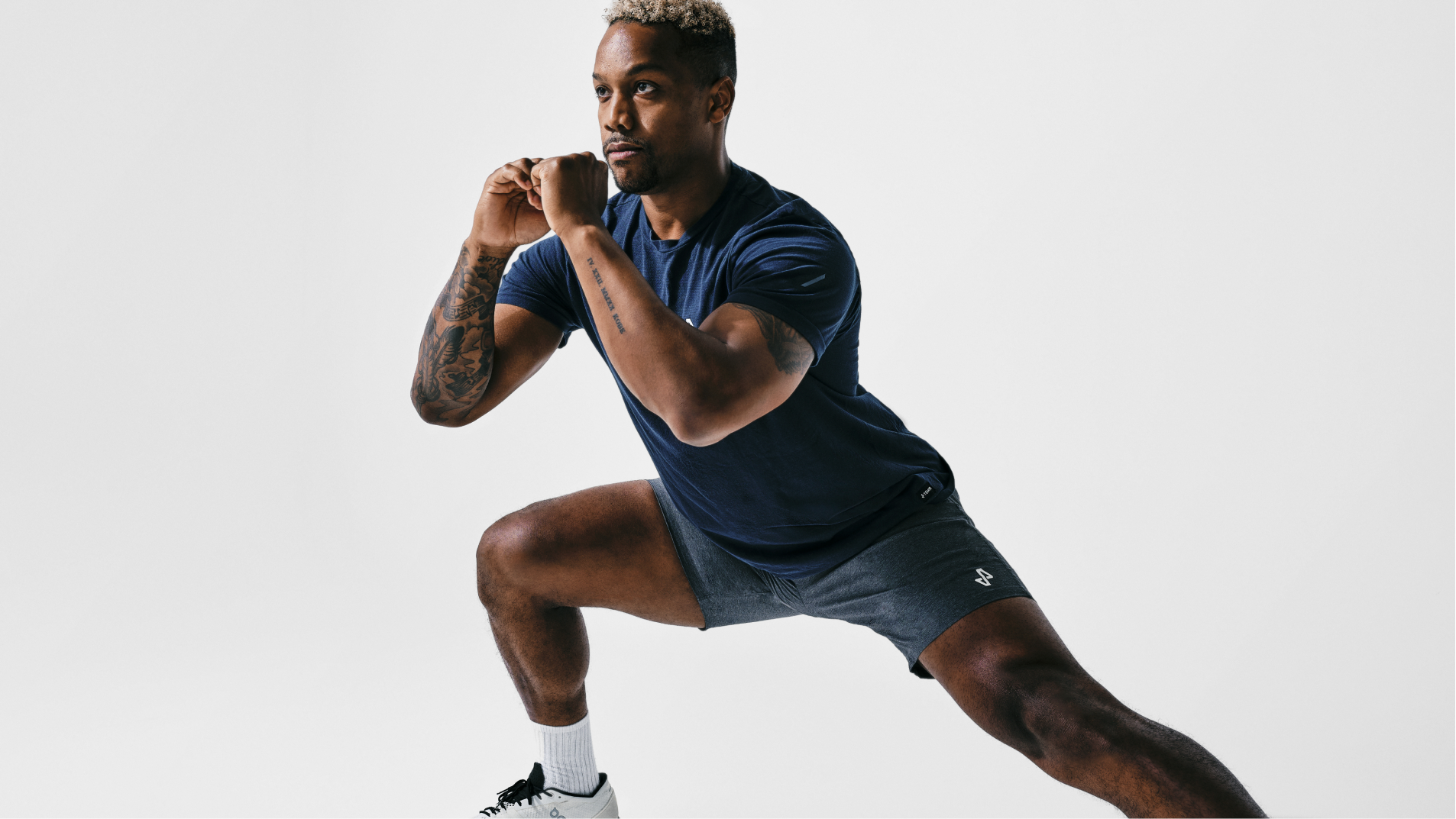 How to Perform a Proper Lunge | Tempo