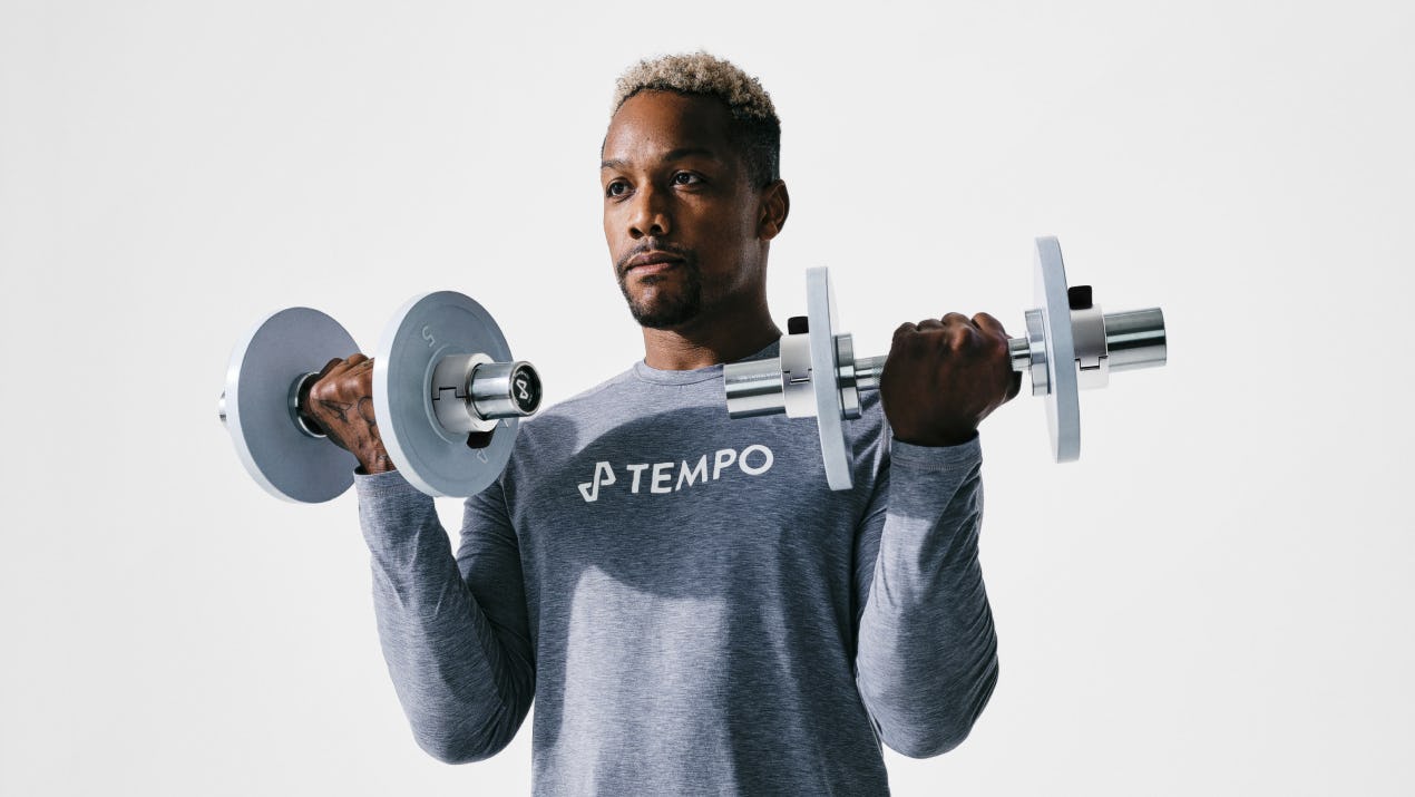 Build Upper Body Strength With These 4 Dumbbell Workouts