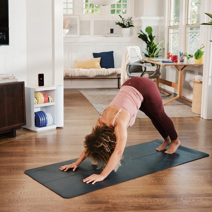 Woman Downward Dog with Tempo Move SQUARE